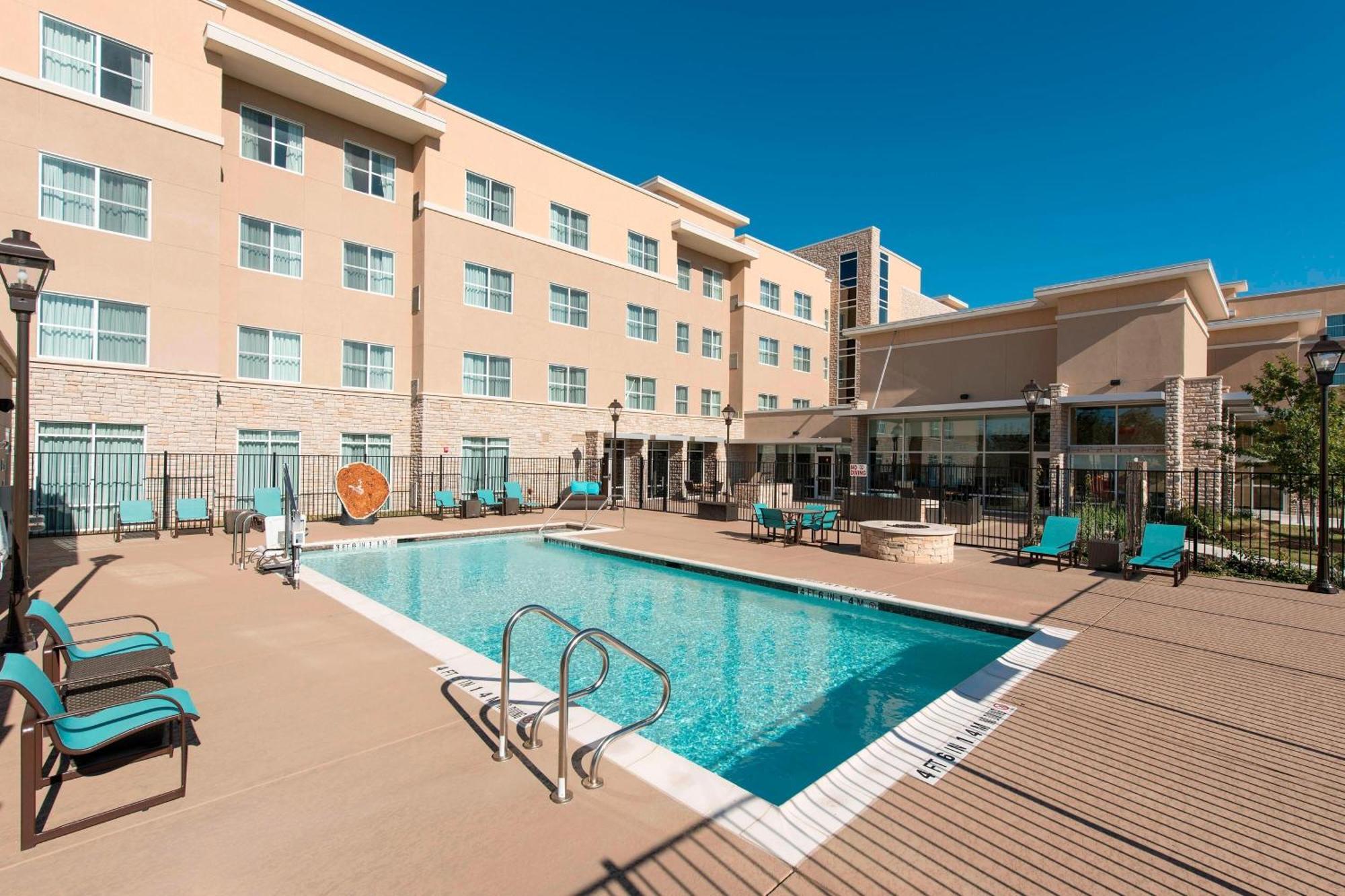 Residence Inn By Marriott Austin - University Area Eksteriør bilde